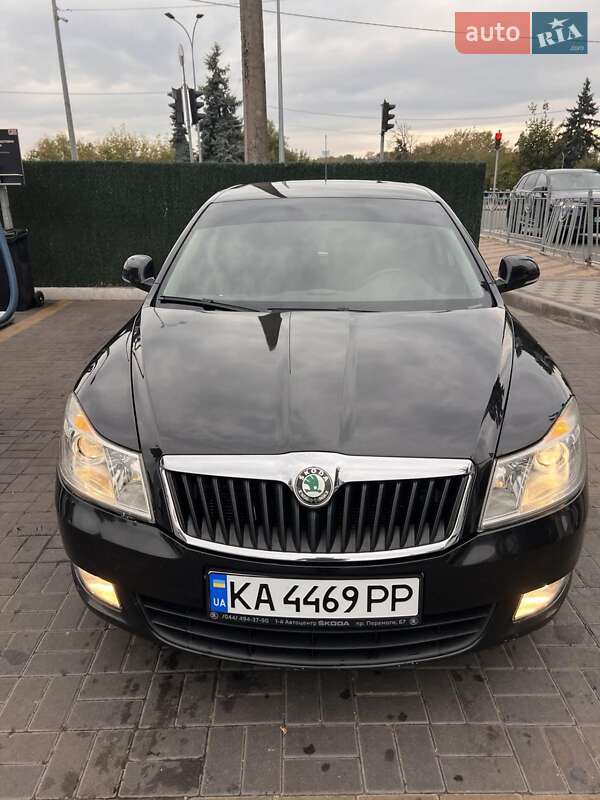 Ліфтбек Skoda Octavia 2010 в Києві