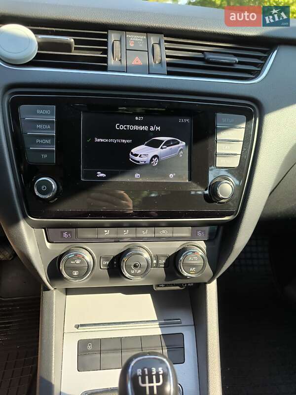 Лифтбек Skoda Octavia 2013 в Черкассах