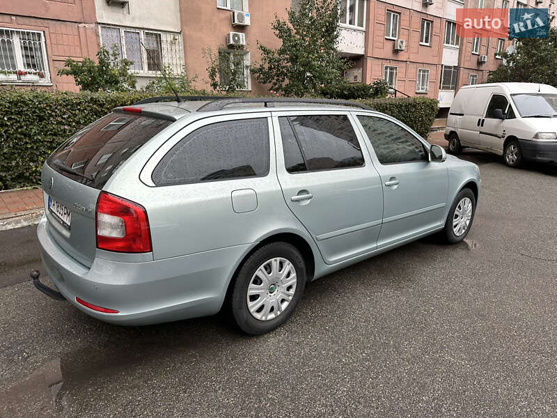 Универсал Skoda Octavia 2009 в Киеве