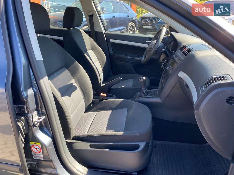 Лифтбек Skoda Octavia 2006 в Львове