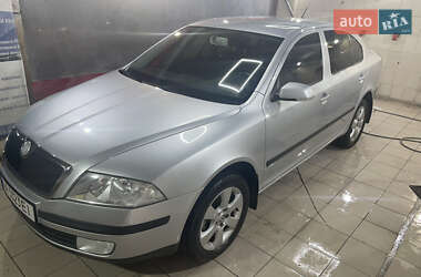 Лифтбек Skoda Octavia 2008 в 