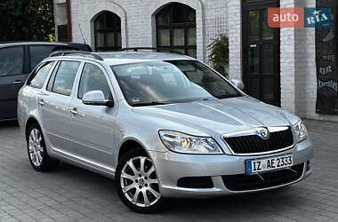 Универсал Skoda Octavia 2009 в 