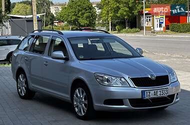 Универсал Skoda Octavia 2009 в 