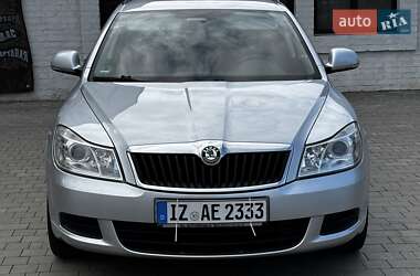 Универсал Skoda Octavia 2009 в 