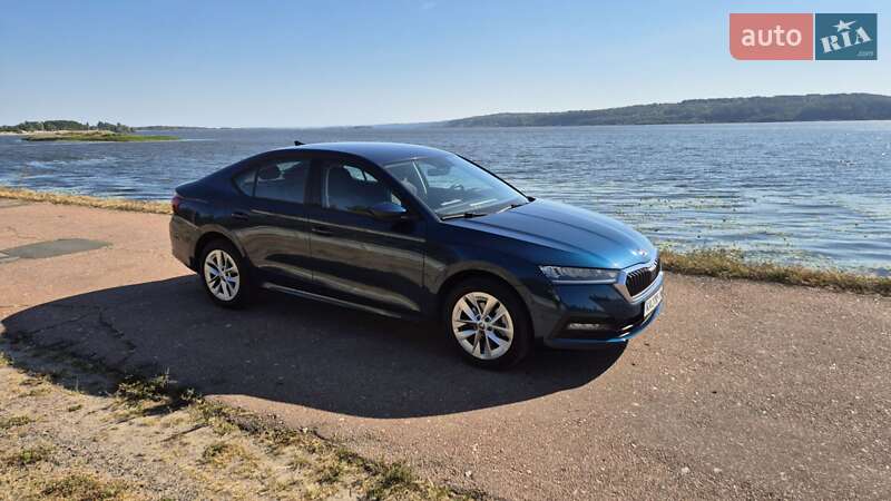 Лифтбек Skoda Octavia 2022 в Киеве