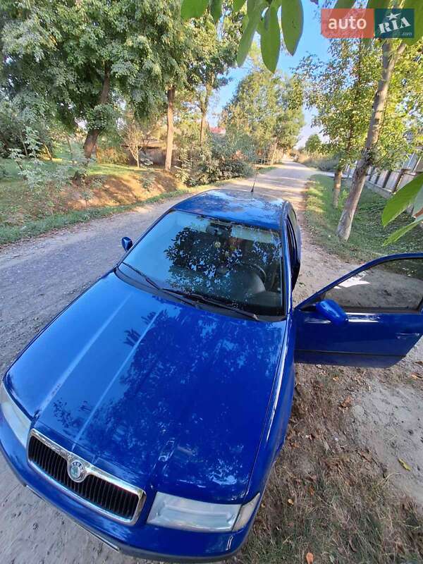 Ліфтбек Skoda Octavia 2001 в Снятині