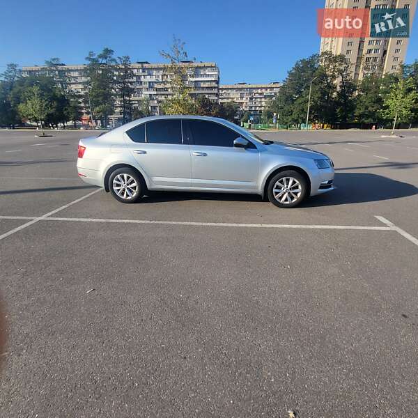 Ліфтбек Skoda Octavia 2019 в Києві фото 7 Ліфтбек Skoda Octavia 2019 в Києві
