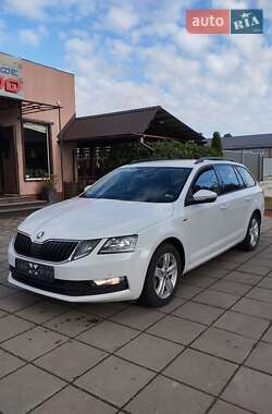 Универсал Skoda Octavia 2019 в Луцке