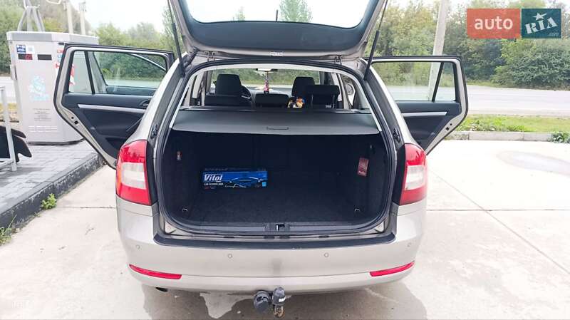Універсал Skoda Octavia 2011 в Кам'янець-Подільському