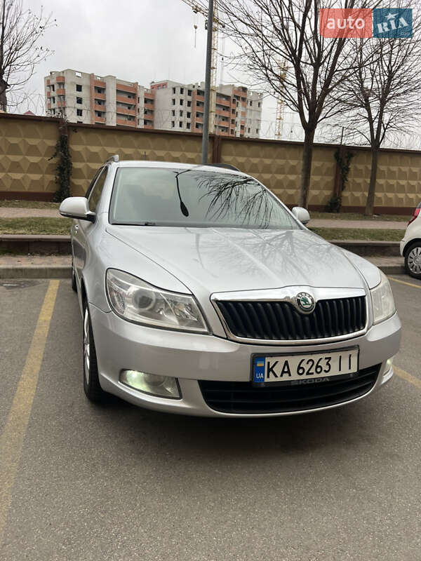 Skoda Octavia 2010 Skoda Octavia 2010