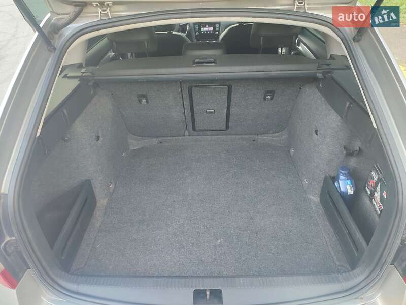 Универсал Skoda Octavia 2013 в Ирпене