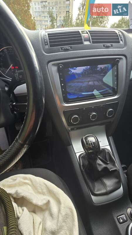 Ліфтбек Skoda Octavia 2009 в Чугуєві