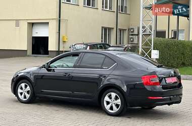 Лифтбек Skoda Octavia 2014 в 