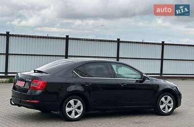 Лифтбек Skoda Octavia 2014 в 