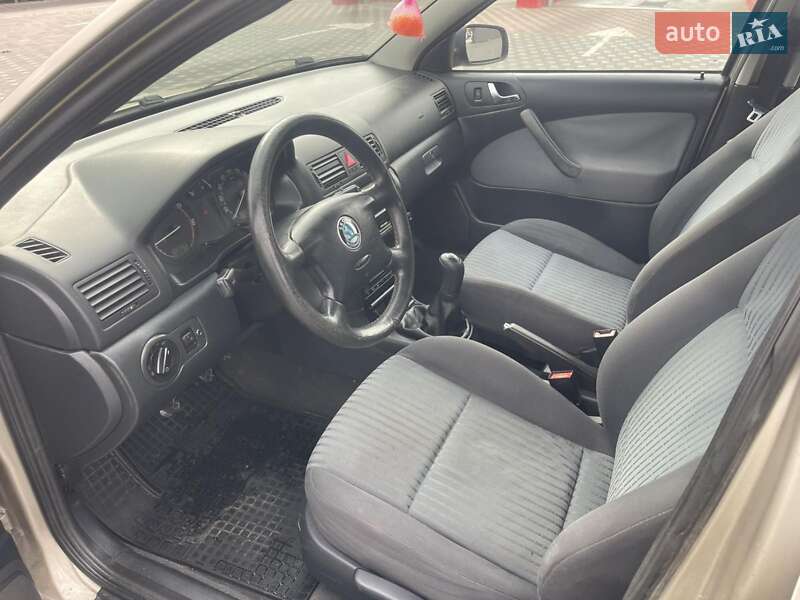 Лифтбек Skoda Octavia 2005 в Полтаве