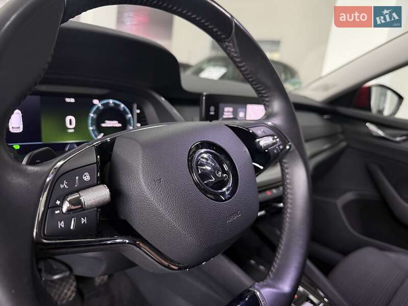 Универсал Skoda Octavia 2021 в Полтаве