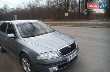 Ліфтбек Skoda Octavia 2004 в  фото 8 Ліфтбек Skoda Octavia 2004 в