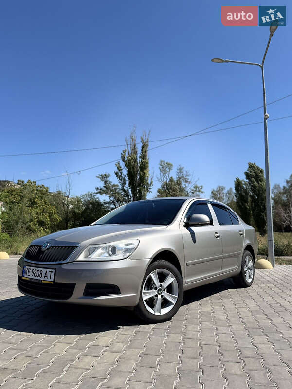 Лифтбек Skoda Octavia 2011 в Кривом Роге фото 4 Лифтбек Skoda Octavia 2011 в Кривом Роге