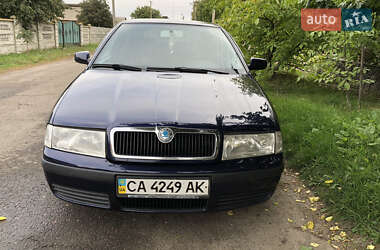 Лифтбек Skoda Octavia 2004 в 