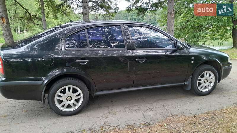 Лифтбек Skoda Octavia 2004 в Калуше