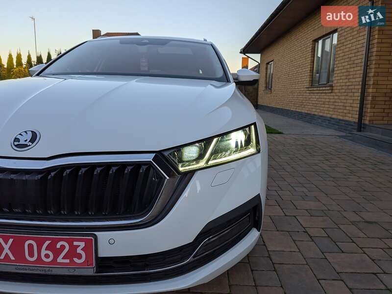 Универсал Skoda Octavia 2020 в Луцке
