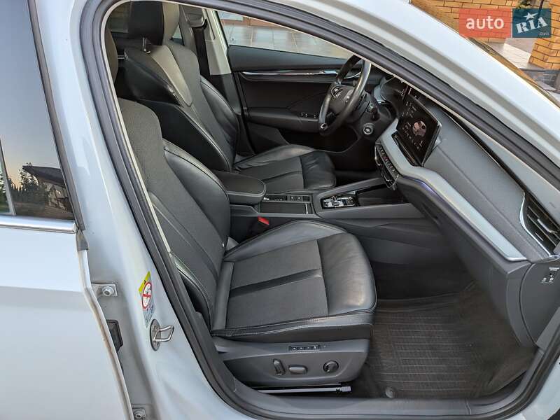 Универсал Skoda Octavia 2020 в Луцке