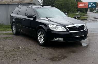 Универсал Skoda Octavia 2012 в 