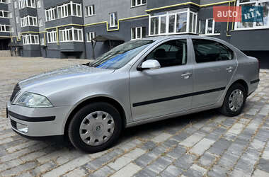 Лифтбек Skoda Octavia 2006 в 
