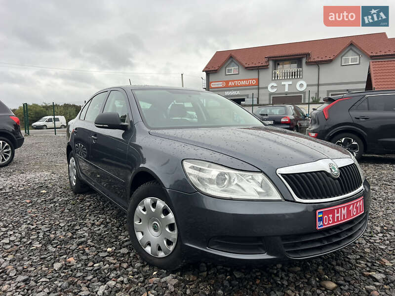 Лифтбек Skoda Octavia 2012 в Львове