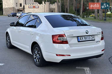 Лифтбек Skoda Octavia 2014 в 