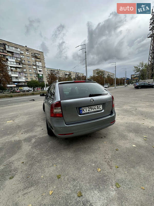 Універсал Skoda Octavia 2011 в Києві