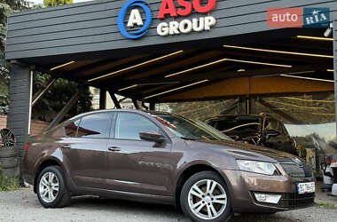 Лифтбек Skoda Octavia 2013 в 