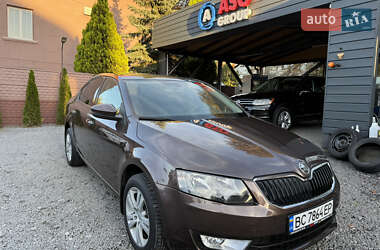 Лифтбек Skoda Octavia 2013 в 