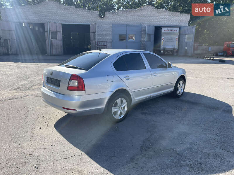 Лифтбек Skoda Octavia 2012 в Запорожье