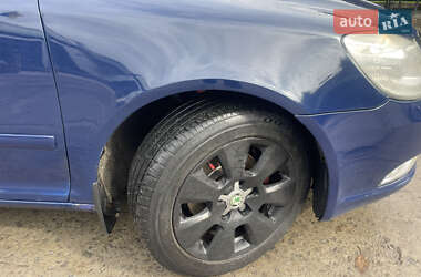 Лифтбек Skoda Octavia 2010 в 