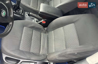 Лифтбек Skoda Octavia 2010 в 