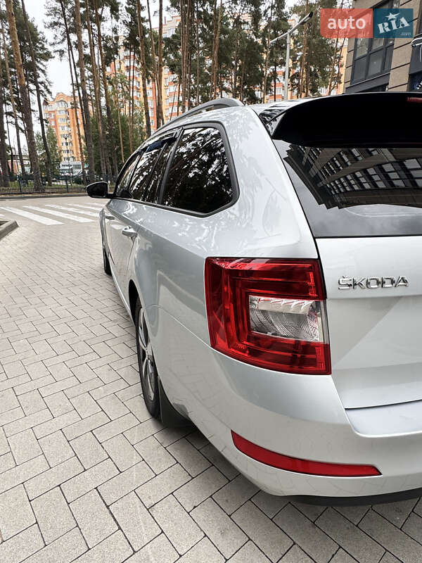 Универсал Skoda Octavia 2015 в Киеве