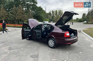 Лифтбек Skoda Octavia 2012 в 