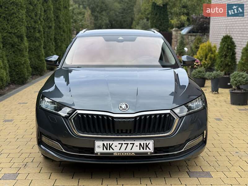 Универсал Skoda Octavia 2021 в Радивилове