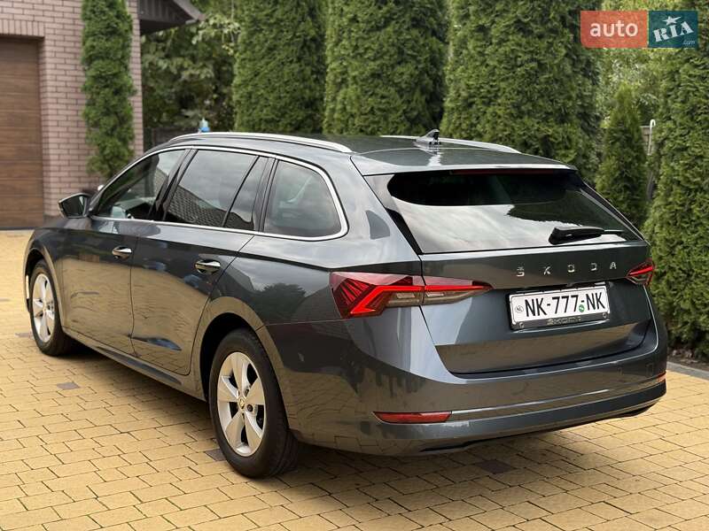Универсал Skoda Octavia 2021 в Радивилове