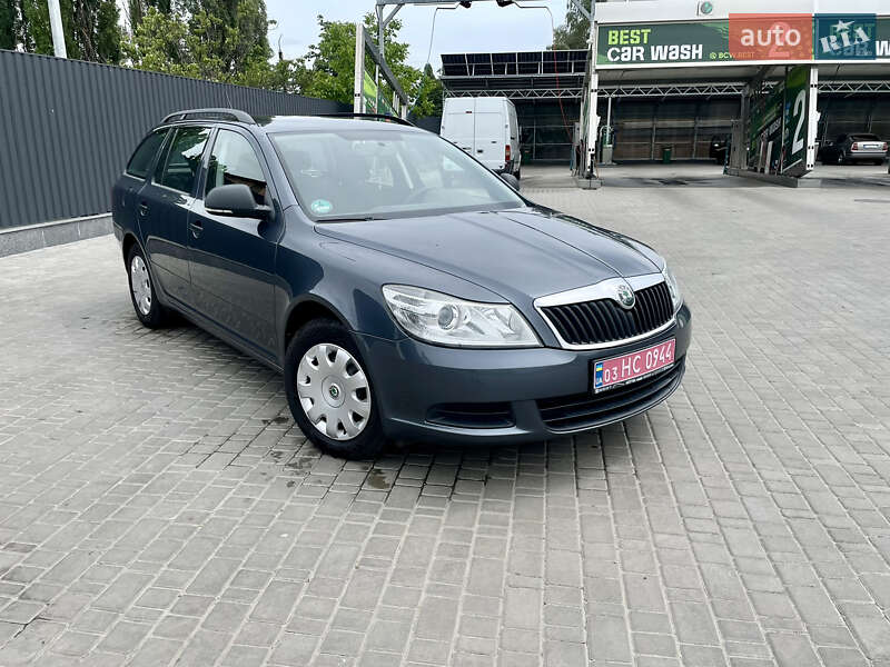 Универсал Skoda Octavia 2011 в Кропивницком