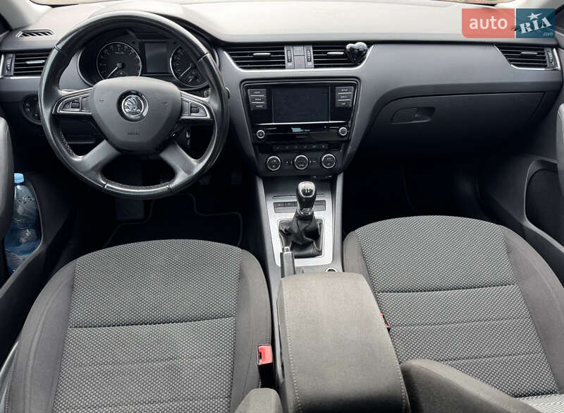 Универсал Skoda Octavia 2014 в Луцке