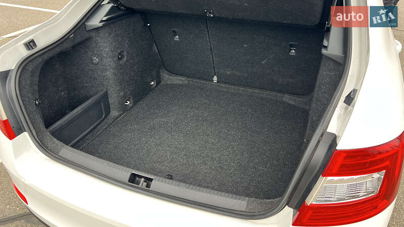 Лифтбек Skoda Octavia 2016 в Кривом Роге