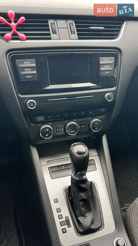 Лифтбек Skoda Octavia 2016 в Кривом Роге