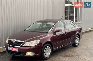Лифтбек Skoda Octavia 2012 в 