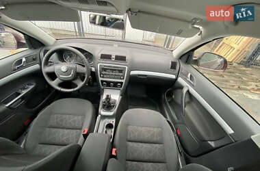 Лифтбек Skoda Octavia 2012 в 