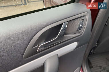 Лифтбек Skoda Octavia 2012 в 