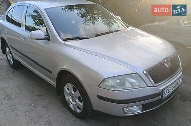 Лифтбек Skoda Octavia 2005 в 