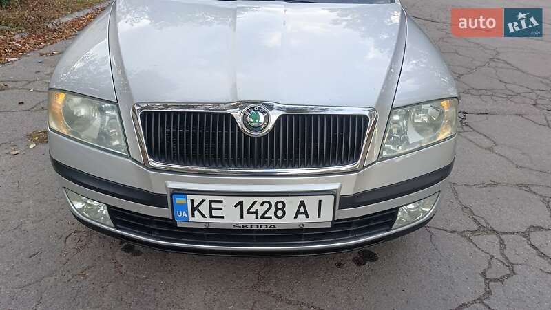 Лифтбек Skoda Octavia 2005 в Каменском