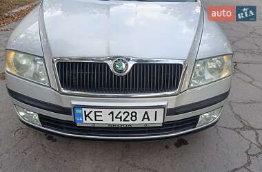 Лифтбек Skoda Octavia 2005 в 
